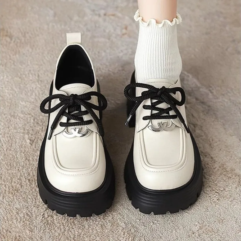 Women White Platform Oxford Shoes Round Toe Metal Decor Lace Up Thick Sole Preppy Style Vintage Daily Casual Ladies Loafers