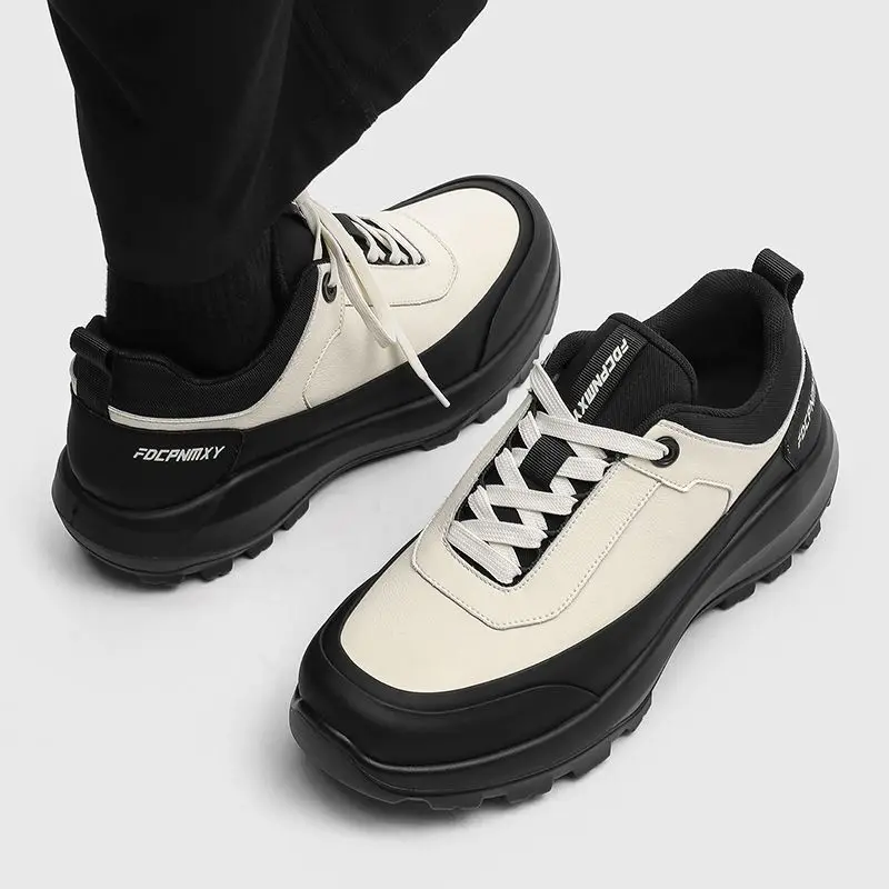 2026 New Luxury Men Hiking Sneakers Comfortable Outdoor Men Shoes Anti-Slip Climbing Shoes For Men Big Size 46 Man Shoe Mountain