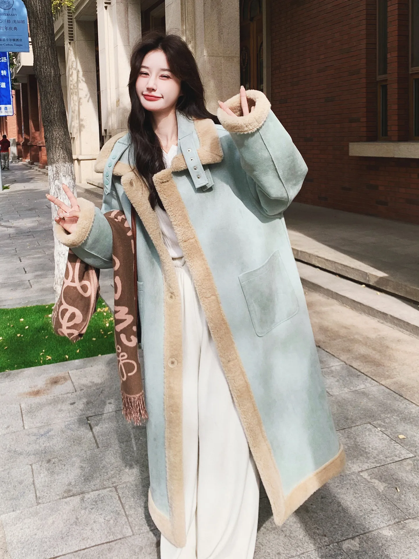 Winter New Women's Lambhair Coat Loose Windproof High Neck Coat