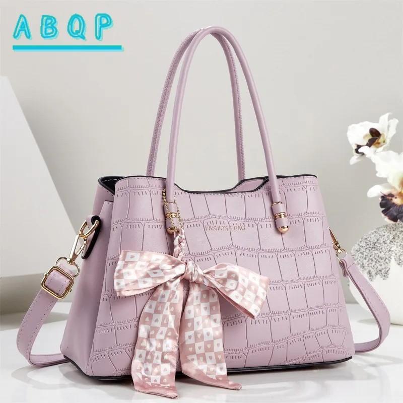 Women's Handbags Luxury Brand Fashion Women's Shoulder Crossbody Bag Large Capacity Personalized Casual Women's Bag High Quality