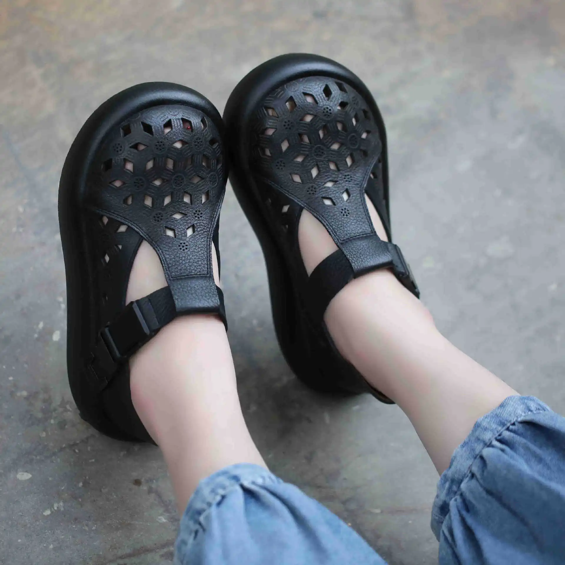 Careaymade-Handmade High-Quality 100% Genuine Leather Wider Toe Women's Shoes,Cowhide Thick Soled Shoes Hollowed Single Shoes