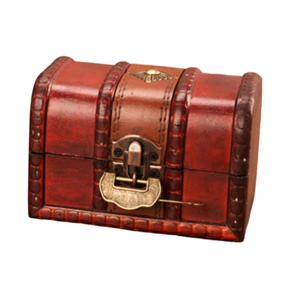 European Vintage Treasure Chest Wooden Metal Lock Jewelry Storage Box Decorative Jewelry Box Room Props