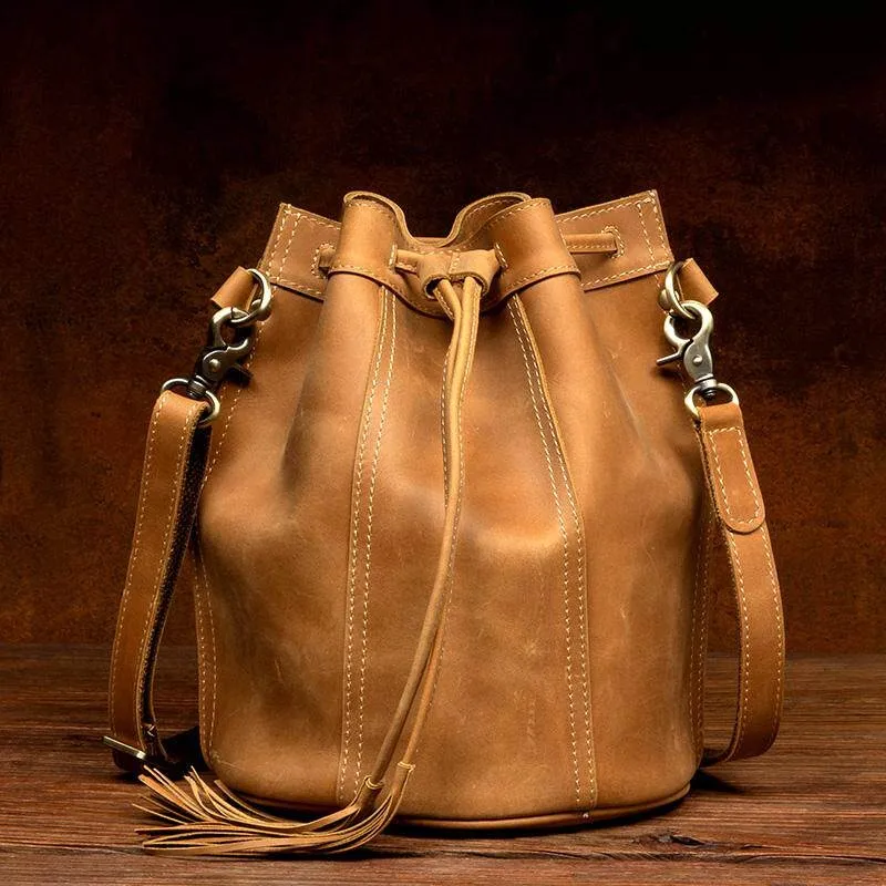 Vintage Crazy Horse Leather Fringe Bucket Bag for Women, Handmade Genuine Leather Large Capacity Shoulder Bag with Drawstring