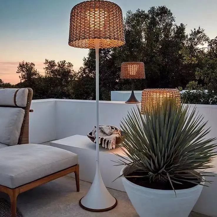 Outdoor lights, solar courtyard lights, villa garden lawn lights, waterproof balcony remote control floor lamps, outdoor ambient
