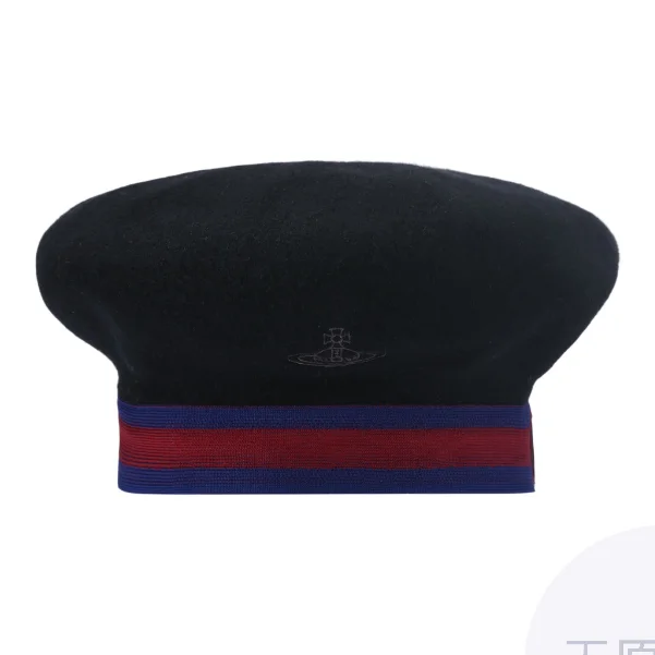 Vivienne Westwood Berets Women's 504846438/2604169570