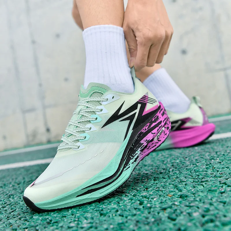Unisex Sports Shoes Soft Sole Rebound Cushioning Professional Running Shoes Fashionable Mesh Lightweight Outdoor Fitness Shoes