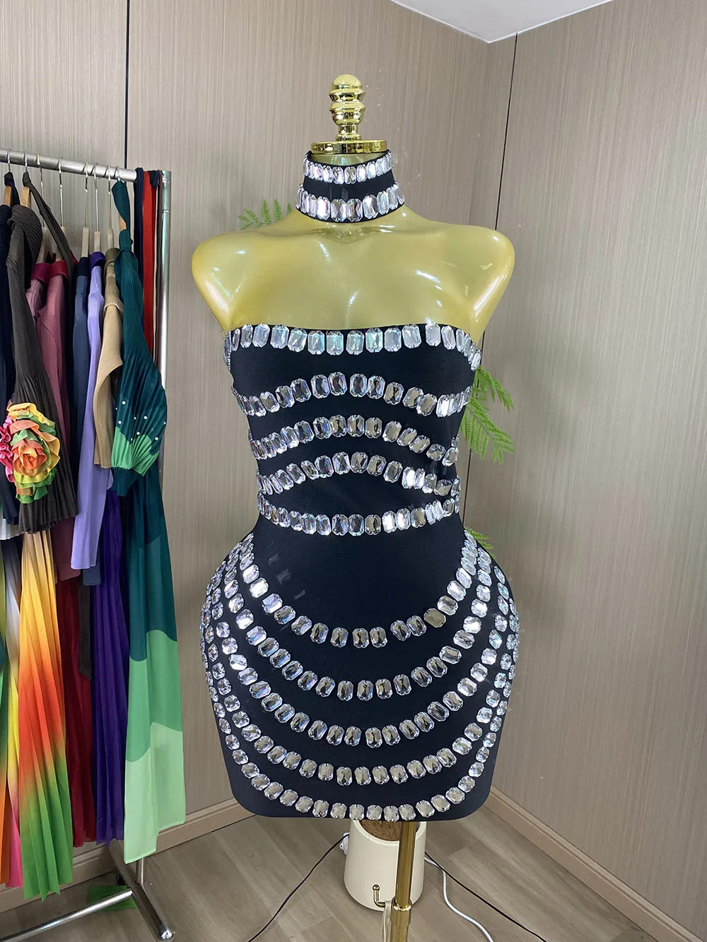 Stylish Beaded Celebrity-Style Evening Gown  Sexy, Form-Fitting Party & Clubwear-GZXX1173