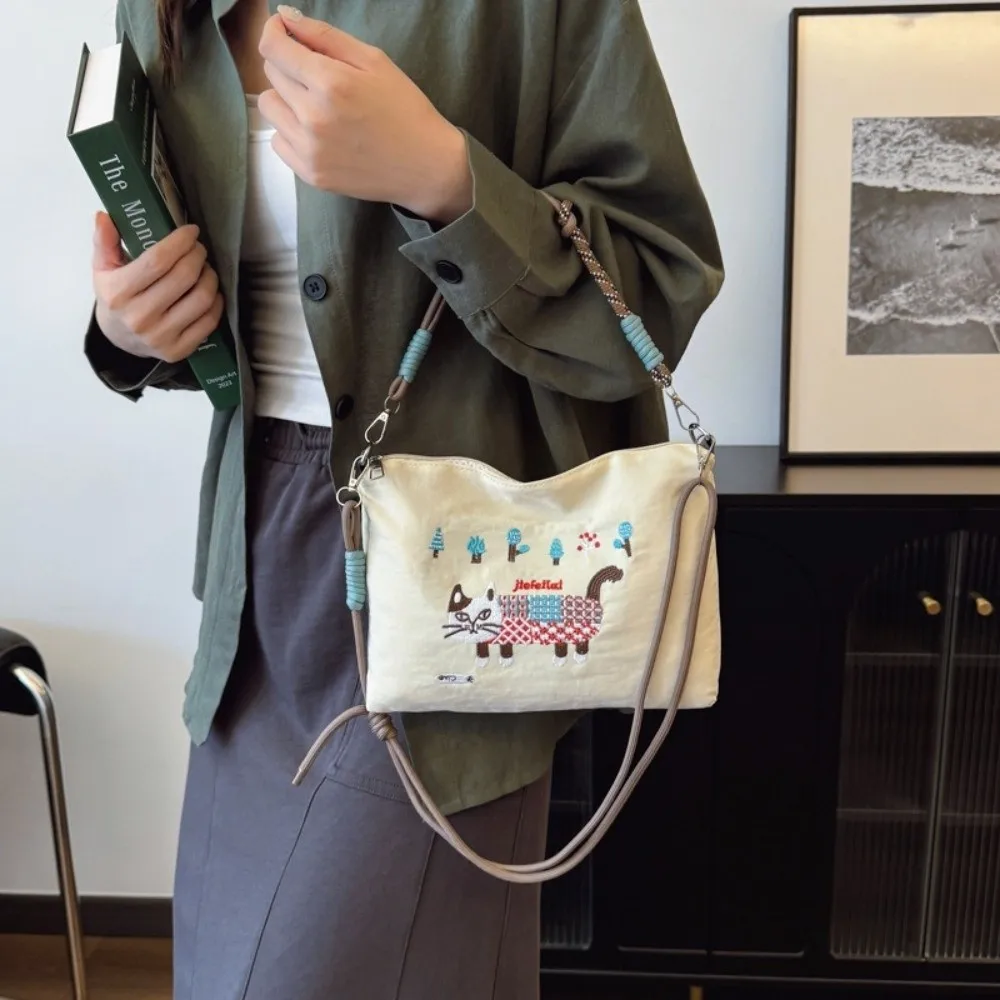 Fashion Zipper Shoulder Bag Embroidery Lightweight Tote Bag Large-capacity Crossbody Bag Women