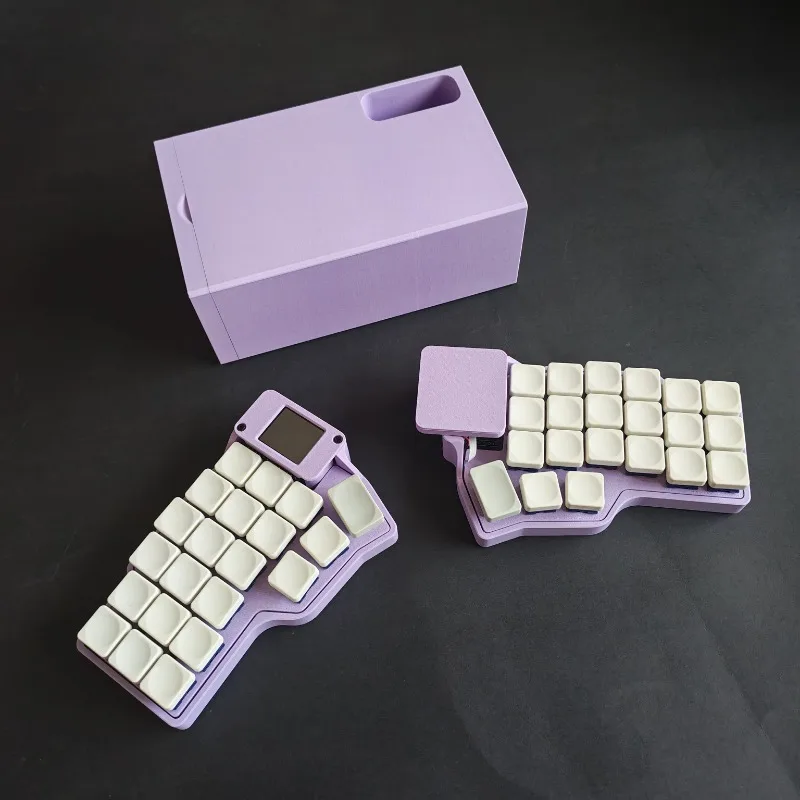 Hot Sale Corne V4.1 Split Mechanical Keyboard Custom Wireless Bluetooth Niceview Screen Hot-swap Touchpad Mouse ZMK MX Switch