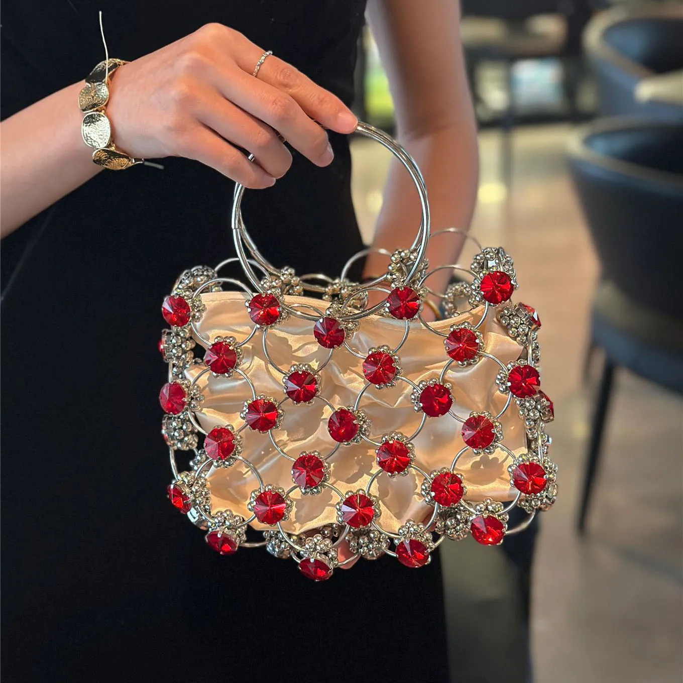 Rhinestone Hollow Out Metal Handbags Fashionable Luxurious Design Women's Evening Bag Summer French Elegant Shiny Clutch Bags