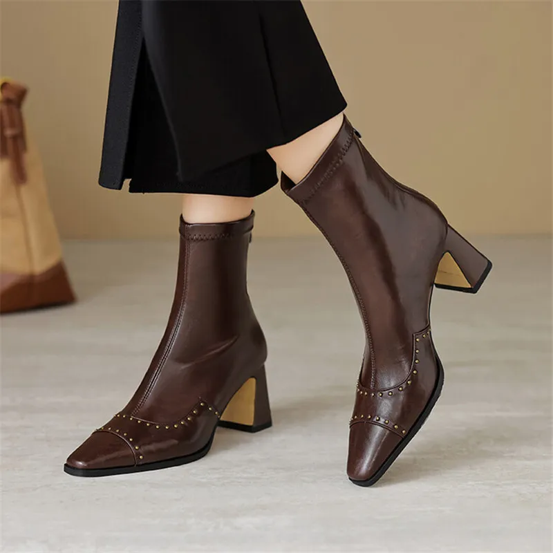 New Autumn Winter Women Boot Fashion Rivet Boots Square Toe Chunky Heels Boots for Women Zapatos Mujer High Heels Elastic Boots