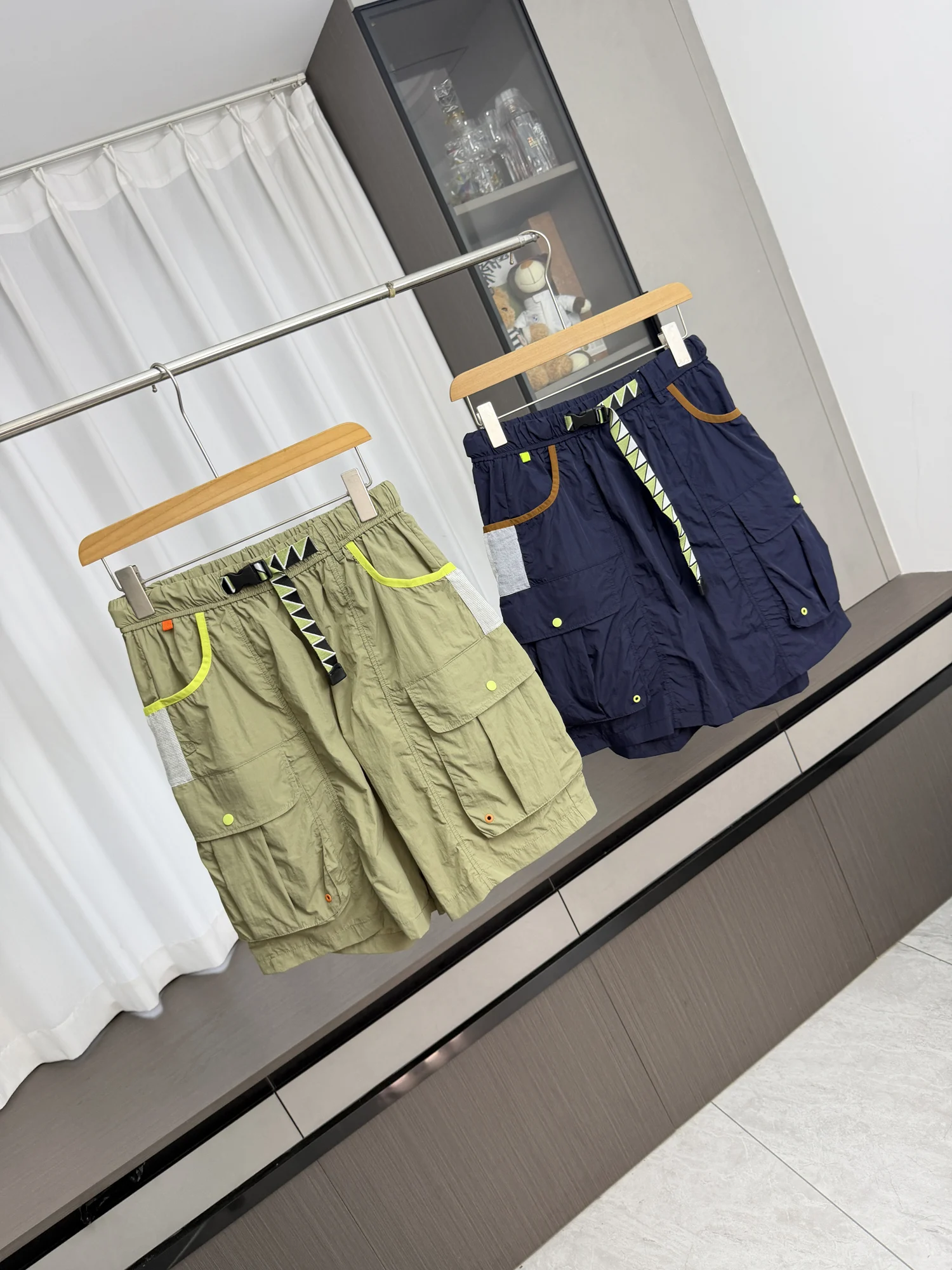 Outdoor Casual Breathable Water-Resistant Men's Shorts Summer Leisure Couple Style Loose Fit Youth Daily Wear Straight Leg