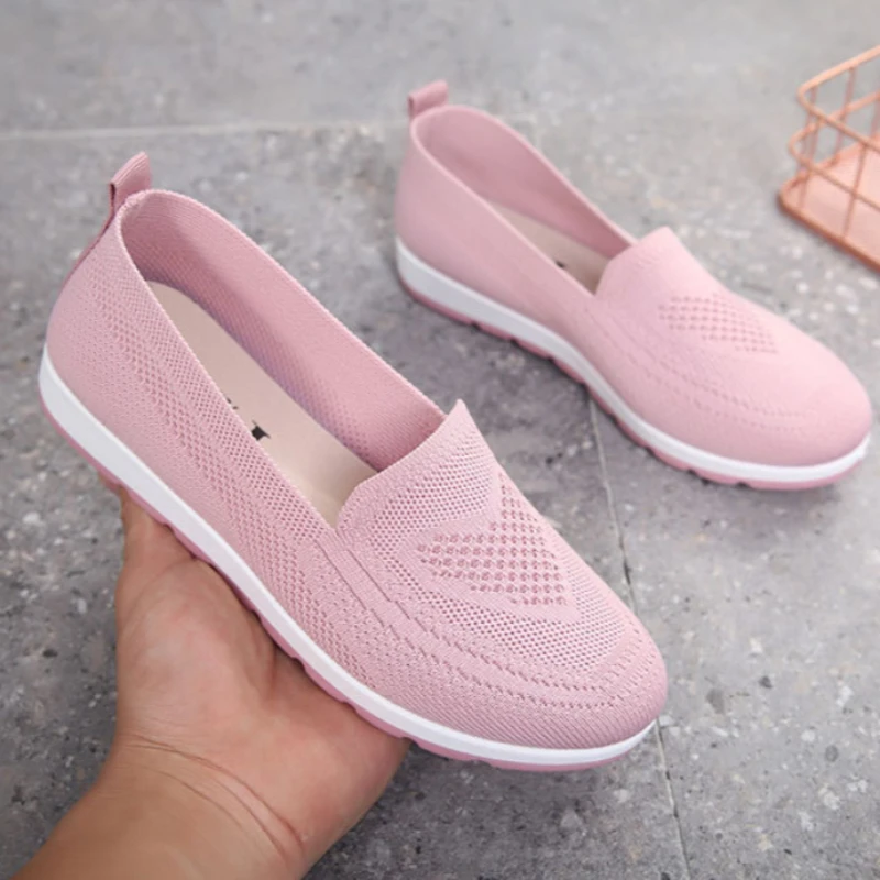 Summer Women's Sneakers and Casual Shoes Slip on Flat Loafers Walking Shoes Female Outdoor Mesh Soft Sole Sports Shoes for Woman