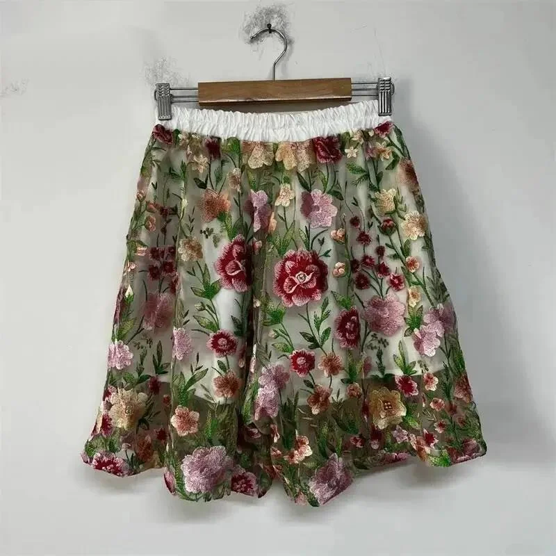 Elastic Waist Floral 3D Embroidery Mesh Double Layer Shorts Mens Spring Summer Casual Knee Length Bottoms C4V3