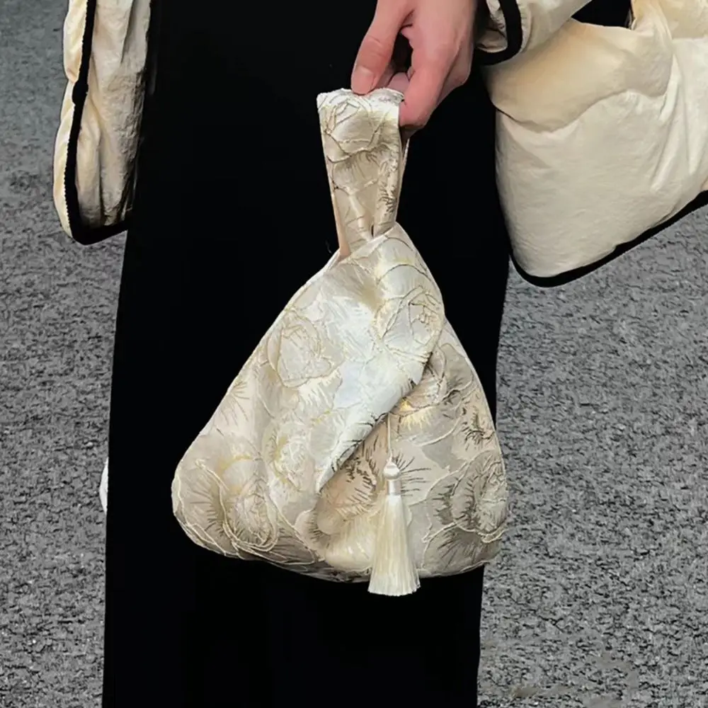 Storage Bags Temperament Cosmetic Bag Small Item Pouch Cheongsam Accessories Tassel Knot Wrist Bag New Chinese Style Handbag
