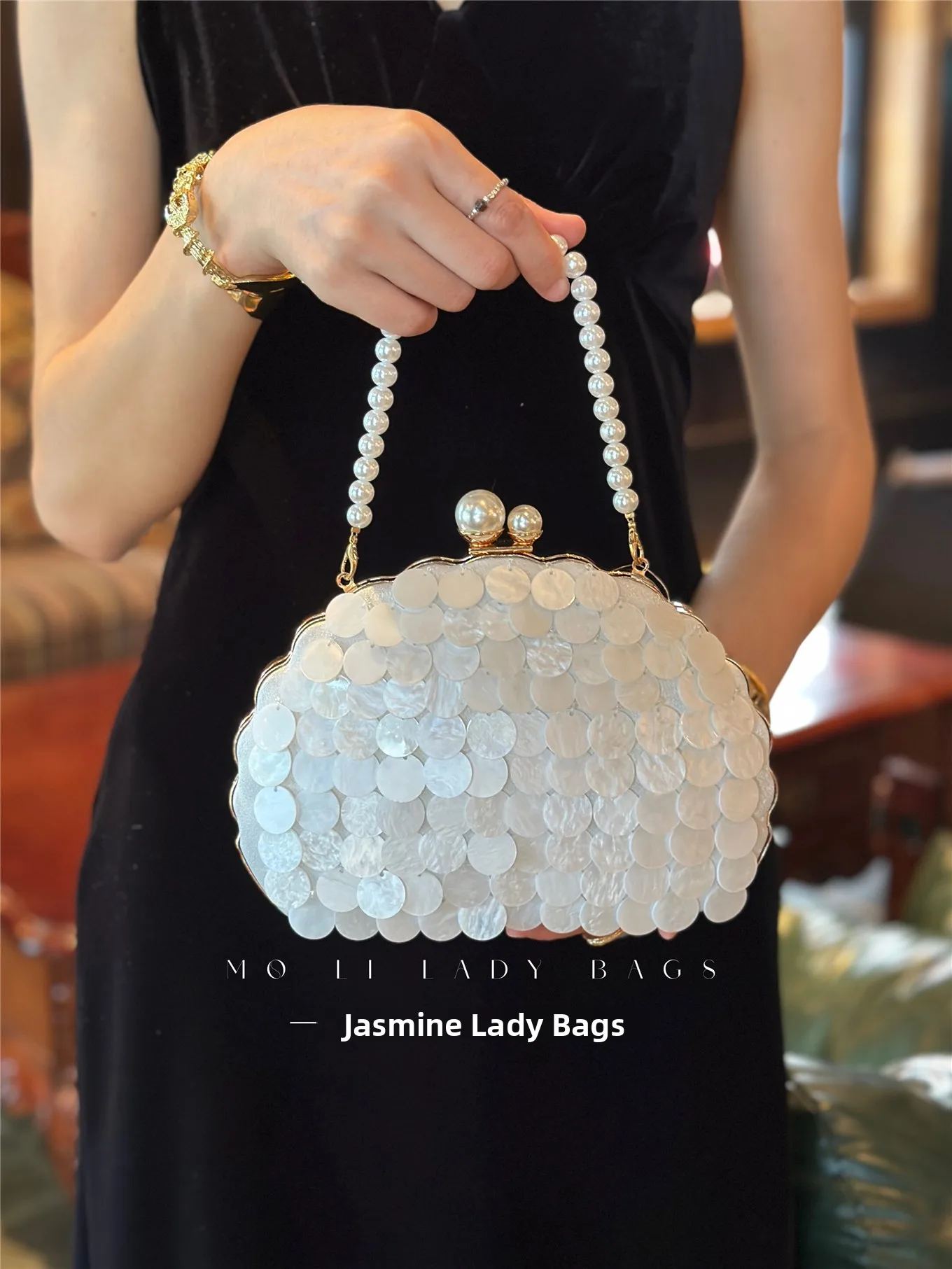 Evening Gown Bag Vintage  Fragment Shaped Half-Moon round Formal Women's Handbag Single Strap Clutch with Button Closure
