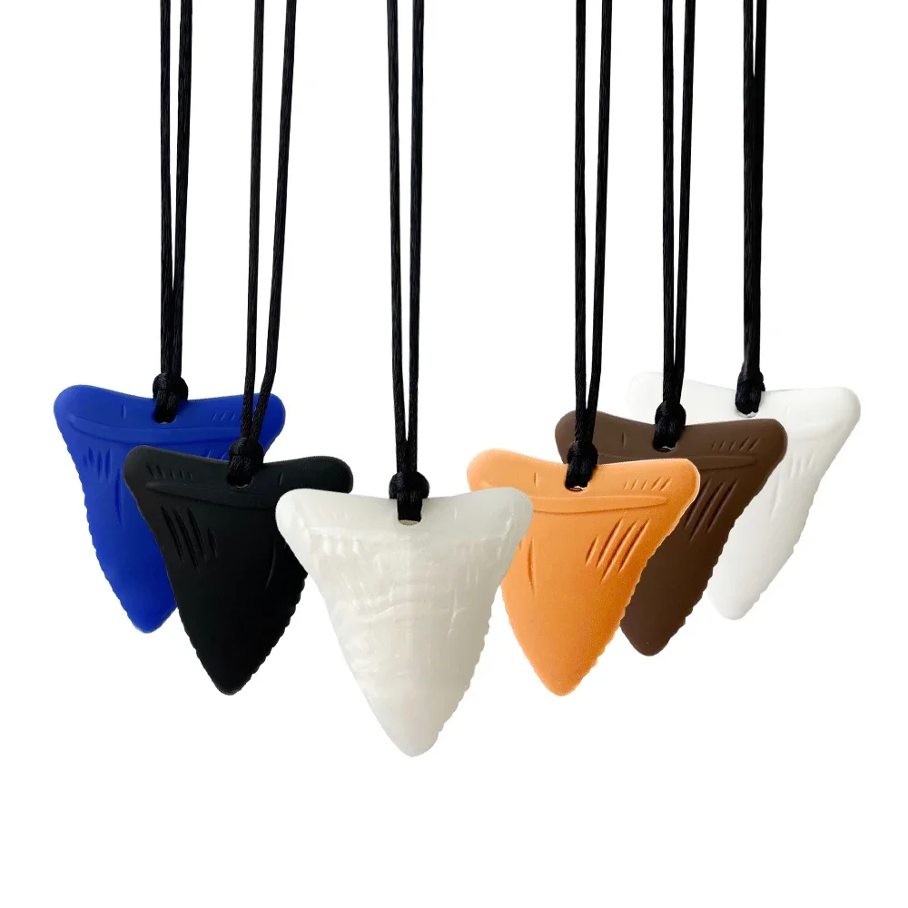 1Pcs Shark Sensory Chew Necklace for Kids Teething ADHD Autism Oral Motor Chewy Teether Silicone Teethers for Daily Use