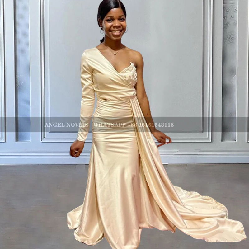 Customized Long Sleeves Bridesmaid Dresses with Side Skirt Corset Satin Mermaid Long Wedding Party Gowns Evening Prom Dress