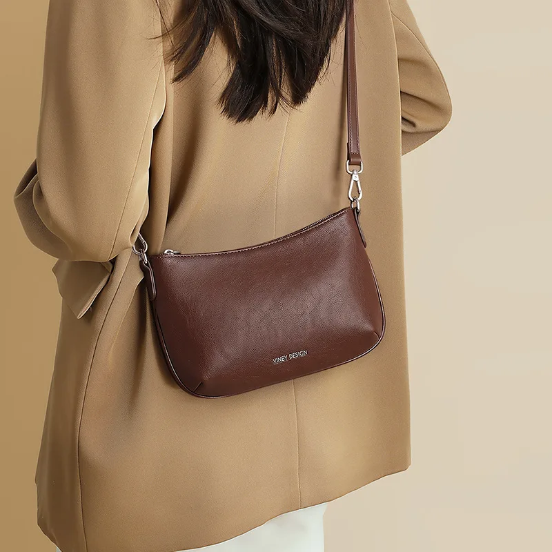 Vintage Genuine Leather Women's Shoulder Bag New Fashion Square Bag Premium Versatile Crossbody Bag Soft And Resistant To Wear