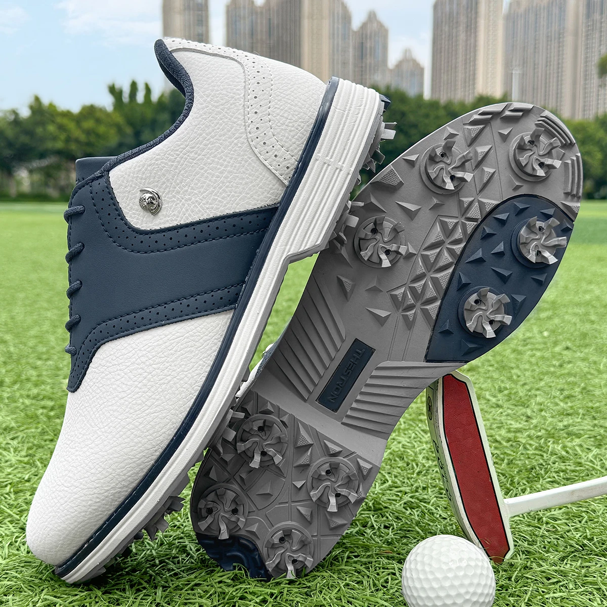2026 Luxury Golf Shoes Comfortable Male Training Golfers Sneakers Lightweight Walking Golfing Shoes Size 39-49