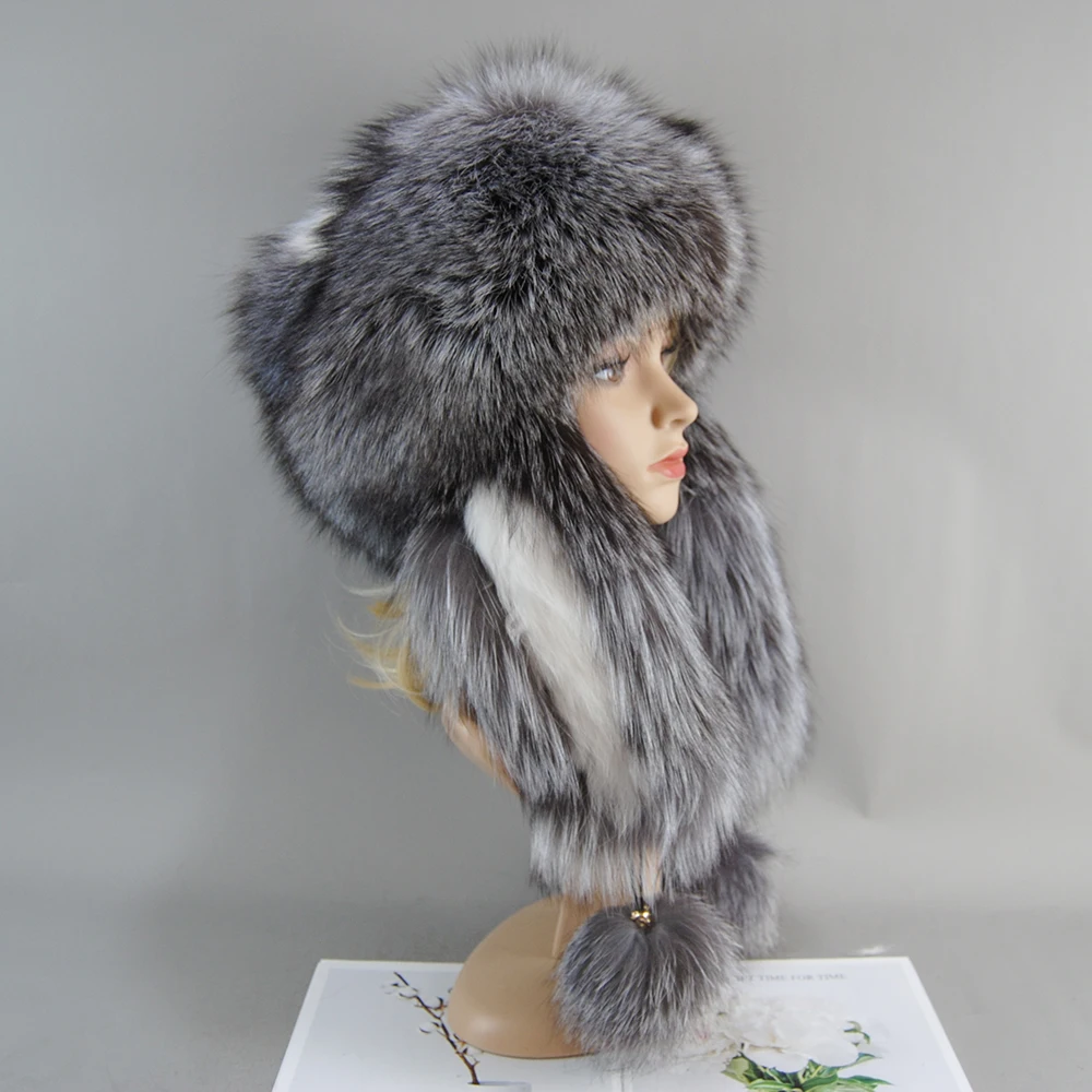 Hot Sale 2025 Women Winter Ushanka Hats Bomber Russian Woman Fluffy Trapper Natural Fox Fur Warm Round Ladies Fur Hat Scarf Set