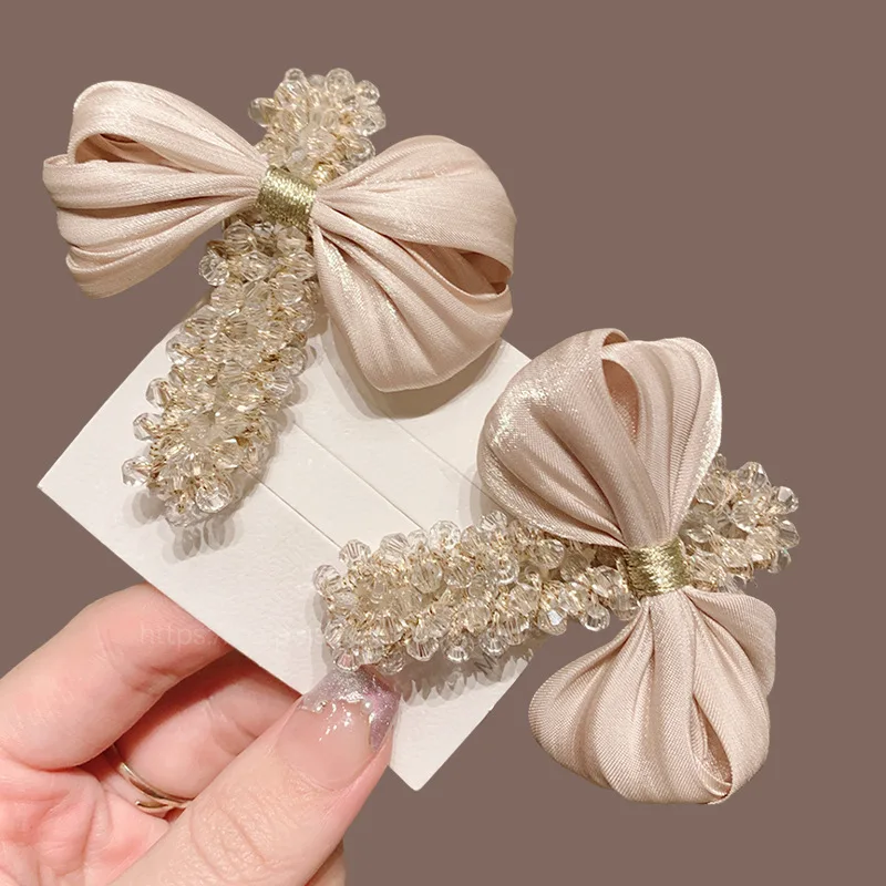 1pc Champagne Rhinestone Bow Flat Hair Clip Korean High End Delicate Side Bangs Flyaway  for Women Daily
