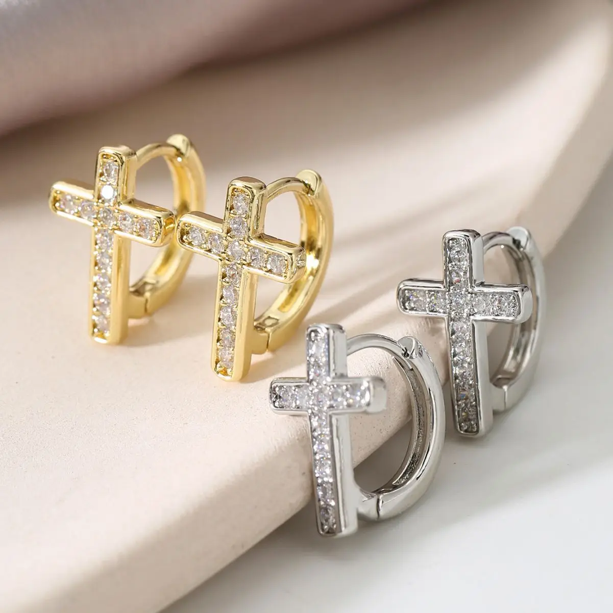 925 Sterling Silver 18K Gold Plated Exquisite Cross Zirconia Earrings for Women, Wedding Party Gift, Fashion Jewelry