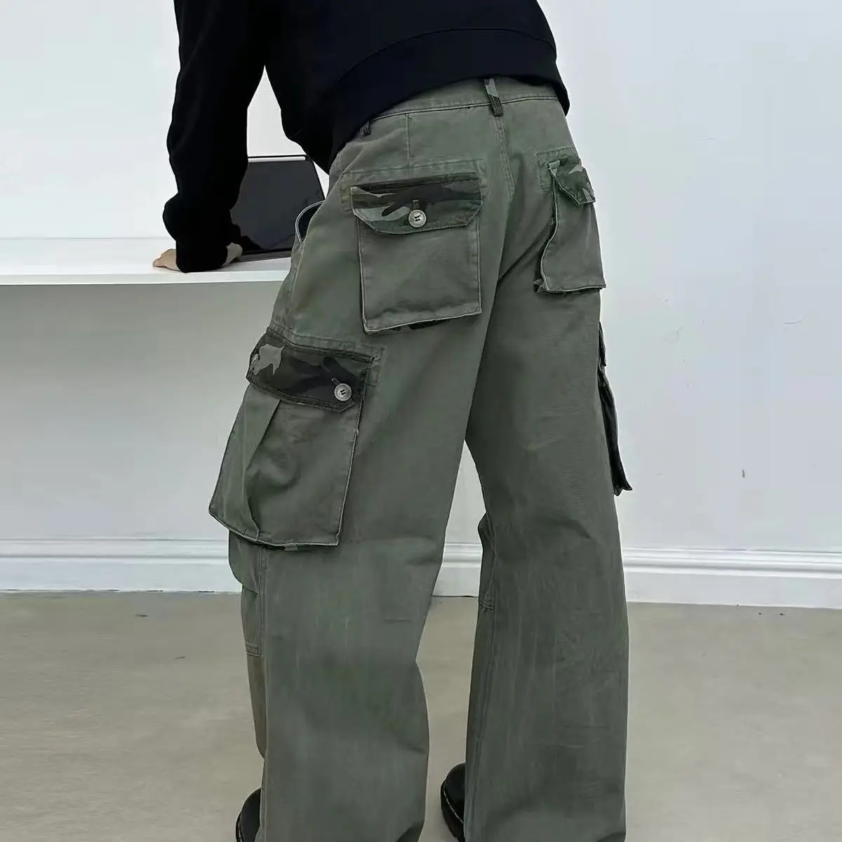 No image